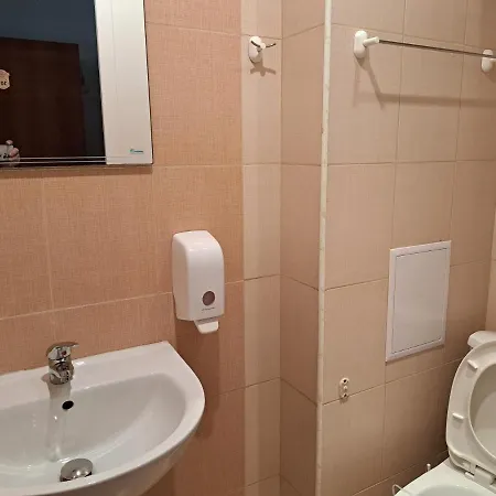 Apartment Artrooms *
