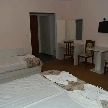 Apartment Artrooms