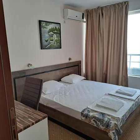 Artrooms Apartment *